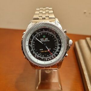 Brand New Black Weide Sport LED Men’s Fashion Watch with box